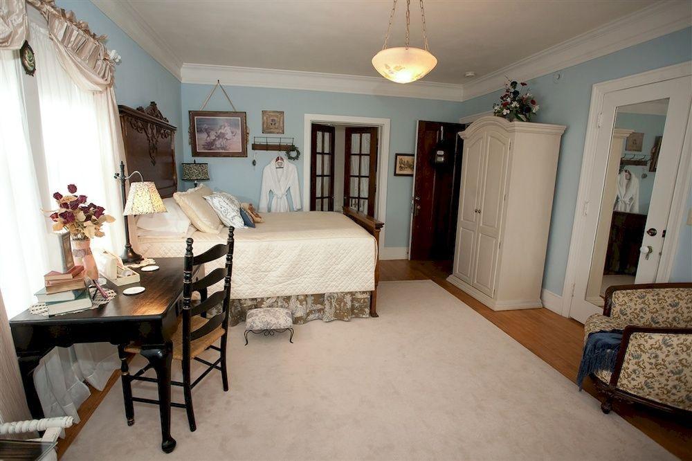 Westphal Mansion Inn Bed & Breakfast Hartford Екстер'єр фото